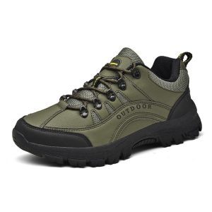 Men's hiking shoes with rugged outsole